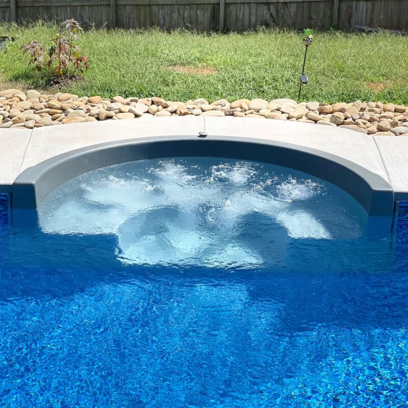 8' Cozy Cove Swimout w/ Jets Cantilever